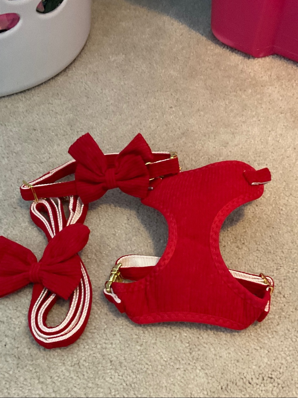 Red Bow Kids Harness and Leash Set - Stylish Pet-Inspired Accessory M